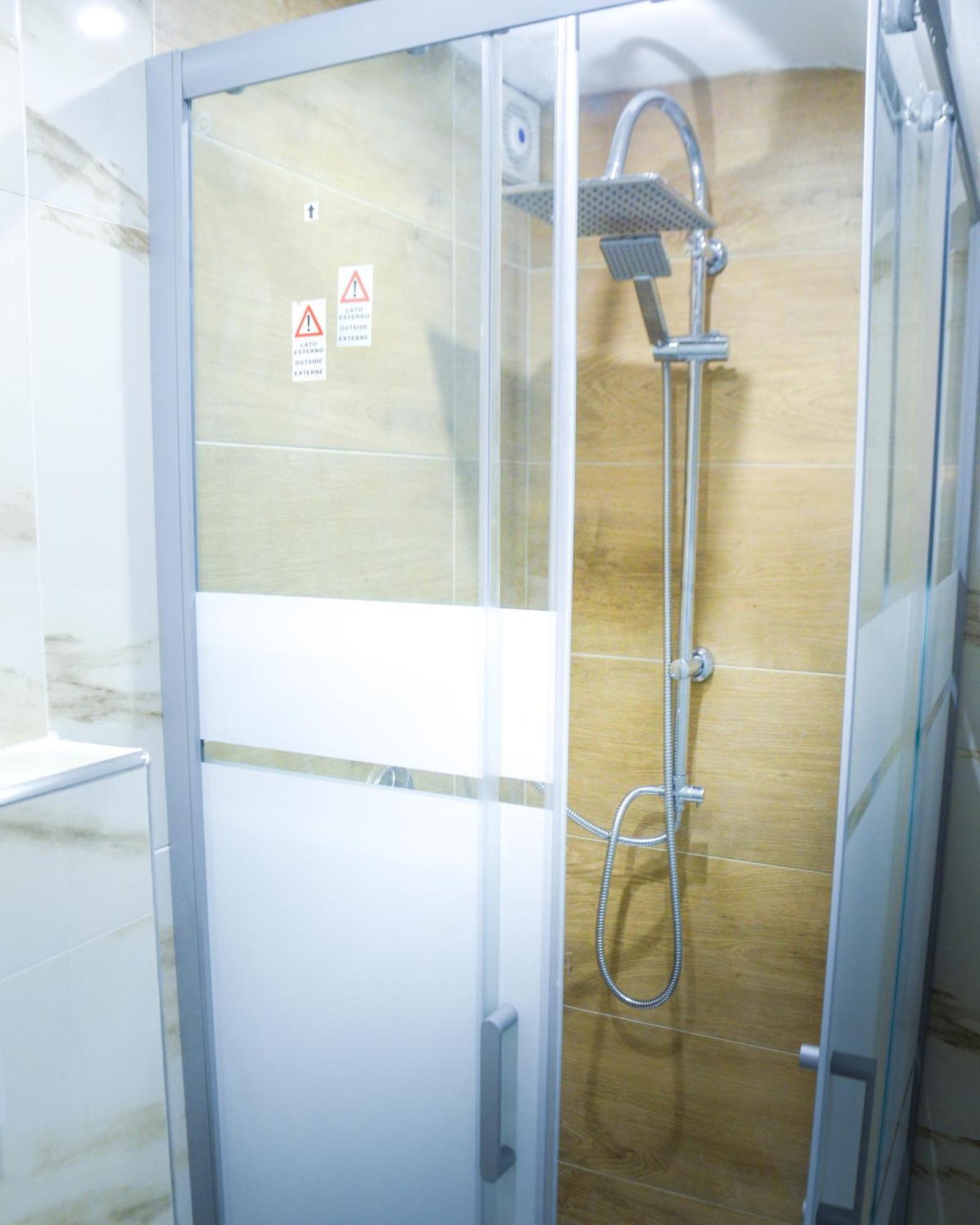 Manzoni 10 Apartament Bari Ngoại thất bức ảnh
